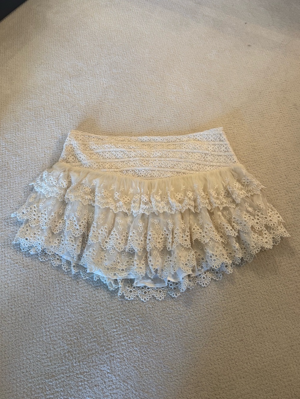 NEW LoveShackFancy Cream Lace Limina Mini Skirt